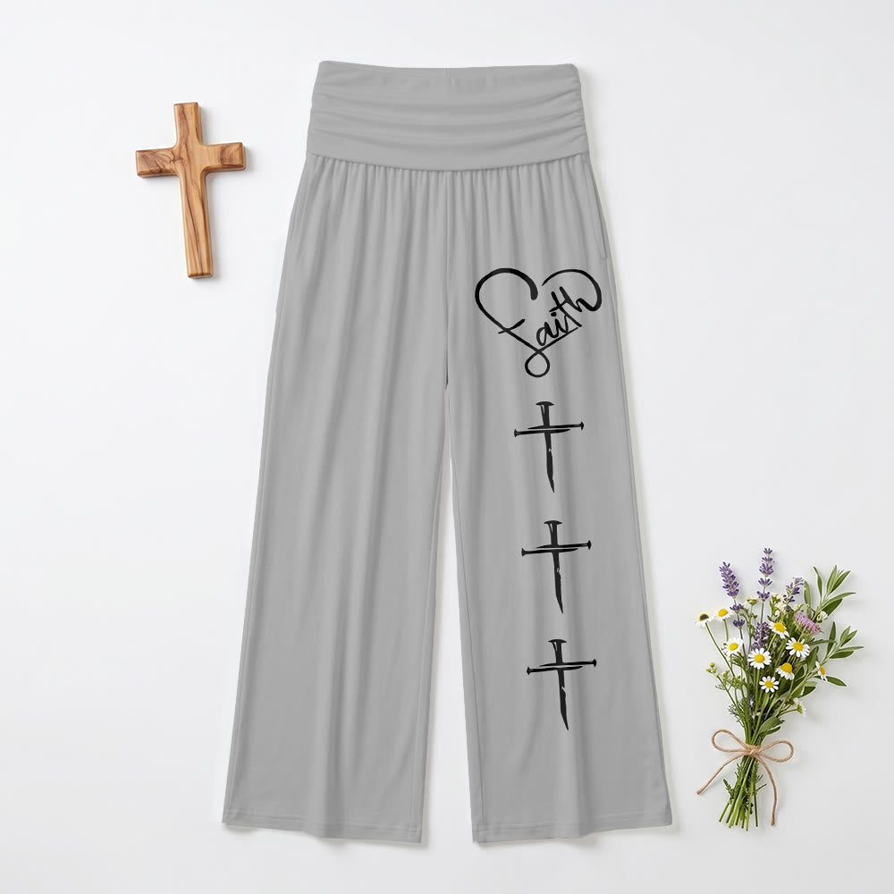 Christianartworkshop Pantalon à jambes larges imprimé croix verticale avec contour de cœur et trois clous verticaux - Gris - US22, UK/AU26, EU54 (6XL) - image 0