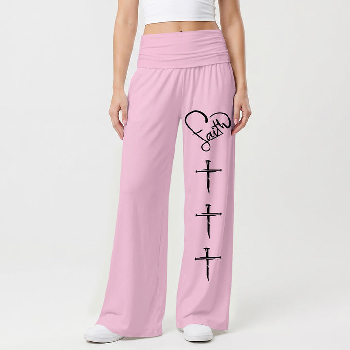 Christianartworkshop Pantalon à jambes larges imprimé croix verticale avec contour de cœur et trois clous verticaux - image 4