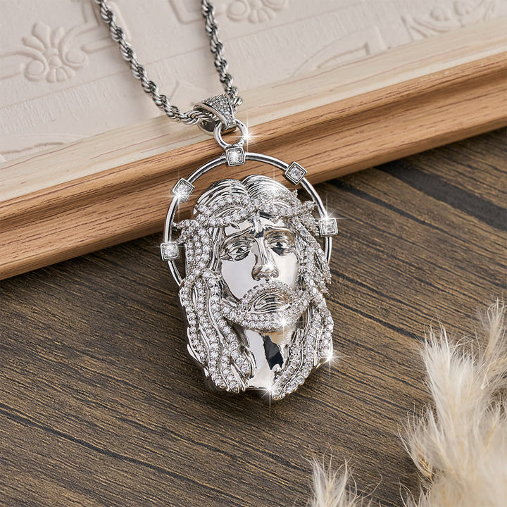 Christianartworkshop Collier à maillons multiples avec pendentif ovale en strass et halo représentant le visage sacré : emblème intemporel de douce protection céleste - image 8