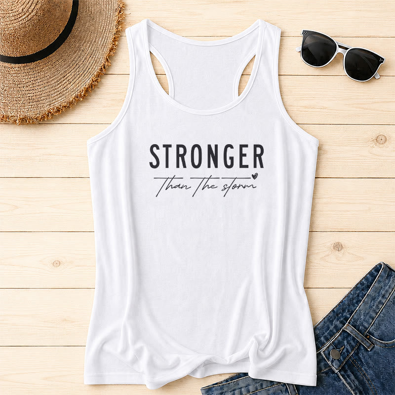 Christianartworkshop Débardeur dos nageur imprimé sur le devant, avec une inscription « STRONGER » en caractères gras vieillis, soulignée en cursive, une phrase religieuse et un petit cœur. - Blanc - 2XL - image 8