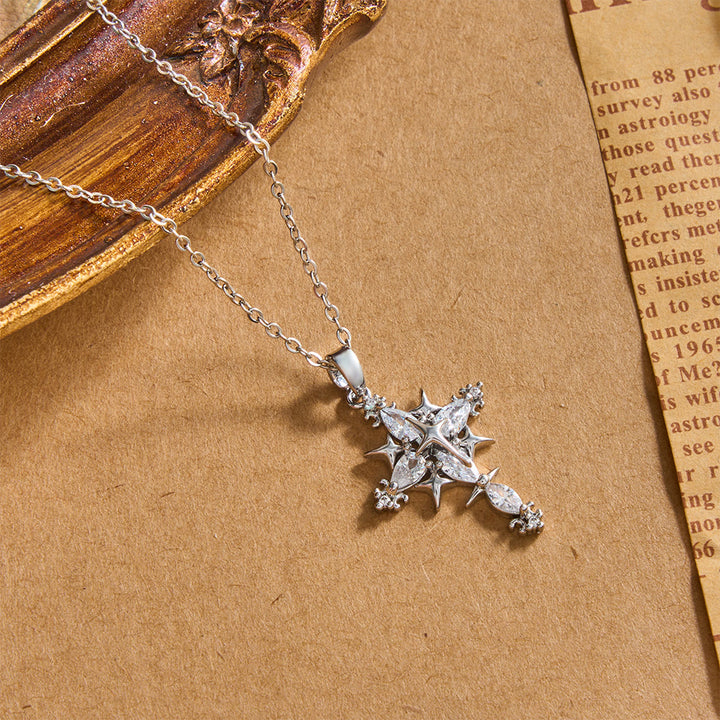 Collier pendentif croix sacrée en cristal marquise Star Accent de Christianartworkshop : emblème intemporel d’une foi céleste rayonnante - image 9