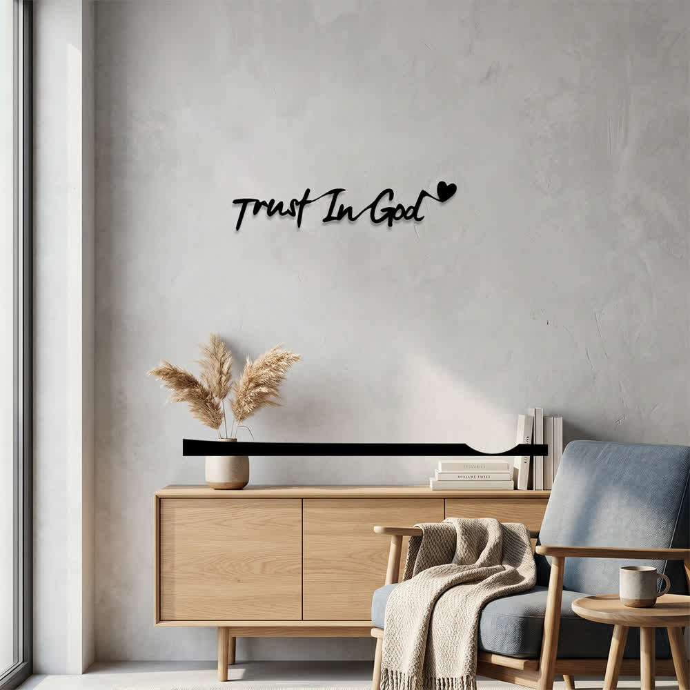 Décoration murale en métal Christianartworkshop , cœur accentué avec inscription cursive « Confiance en Dieu » : emblème de confiance inébranlable - image 1