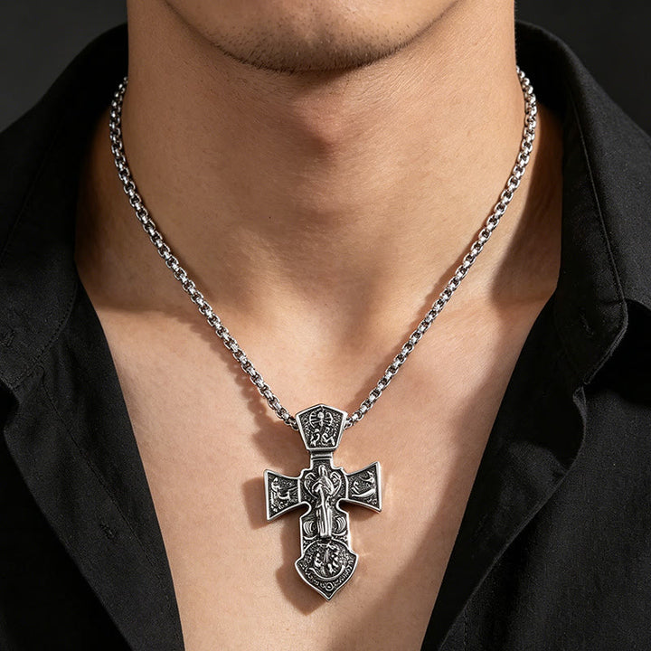 Christianartworkshop Collier avec pendentif crucifix en relief vieilli et chaîne torsadée : emblème intemporel de la douce protection céleste - image 1