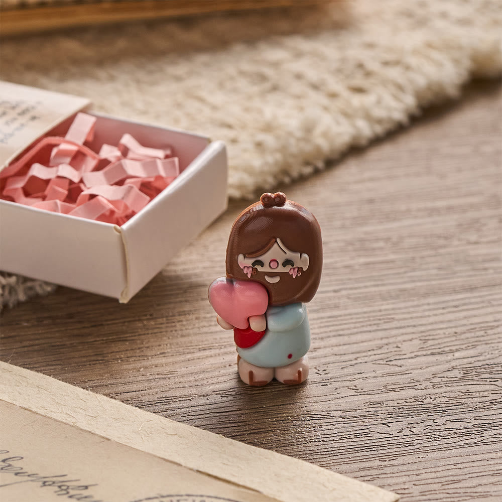 Christianartworkshop Coffret cadeau de 3 figurines miniatures de Jésus tenant un cœur Om, avec carte biblique « Jésus t’aime » et symbole de joie et de foi divines : un cadeau dévotionnel. - image 6