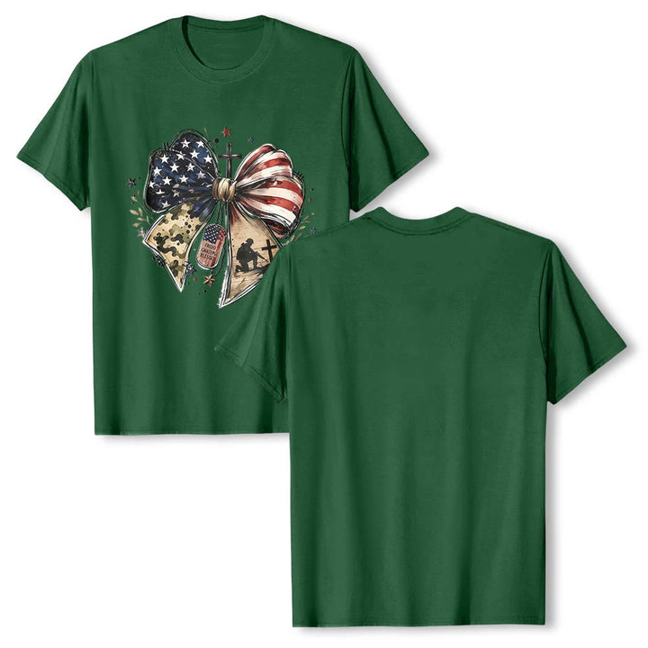 Christianartworkshop T-shirt classique à imprimé patriotique multi-panneaux avec nœud, croix, plaque militaire et étoile sur le devant - image 5