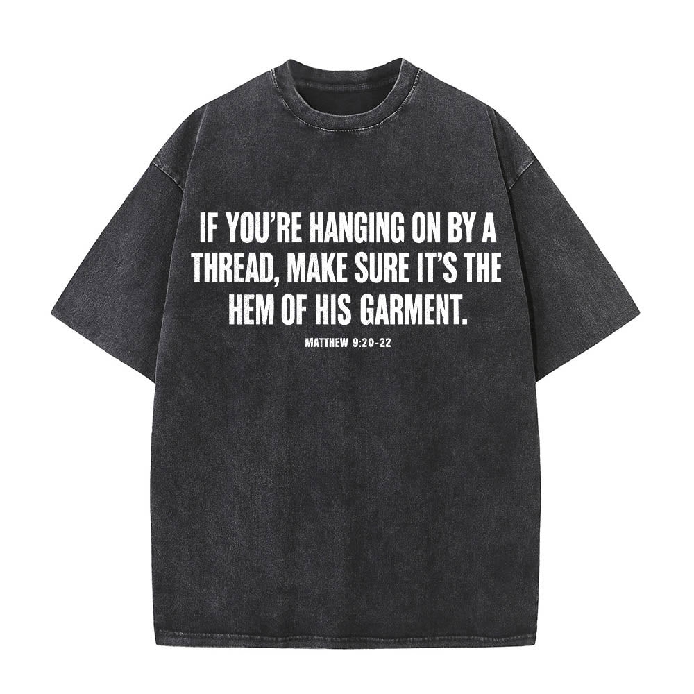 Christianartworkshop T-shirt délavé avec citation de Matthieu 9:20-22 : Femme saignante touchant le Christ, robe, dessin au trait, imprimé au dos. - image 10