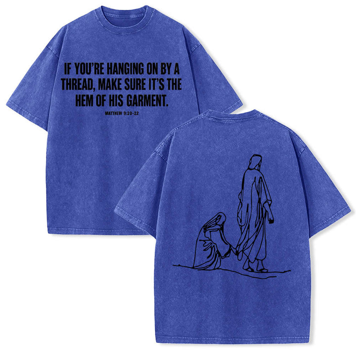 Christianartworkshop T-shirt délavé avec citation de Matthieu 9:20-22 : Femme saignante touchant le Christ, robe, dessin au trait, imprimé au dos. - Bleu - 5XL - image 12