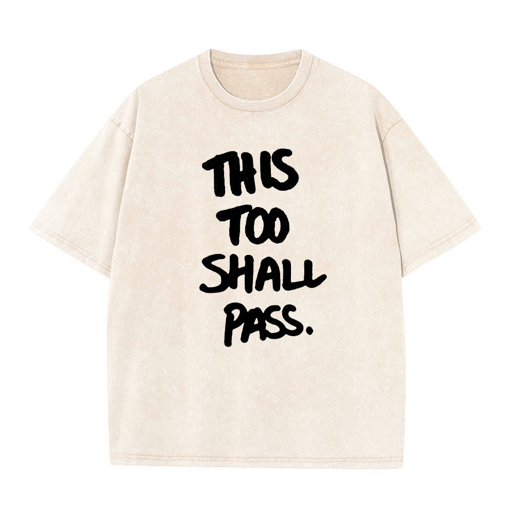 Christianartworkshop T-shirt délavé avec inscription manuscrite verticale « This Too Shall Pass » imprimée sur le devant - Beige - 5XL - image 2