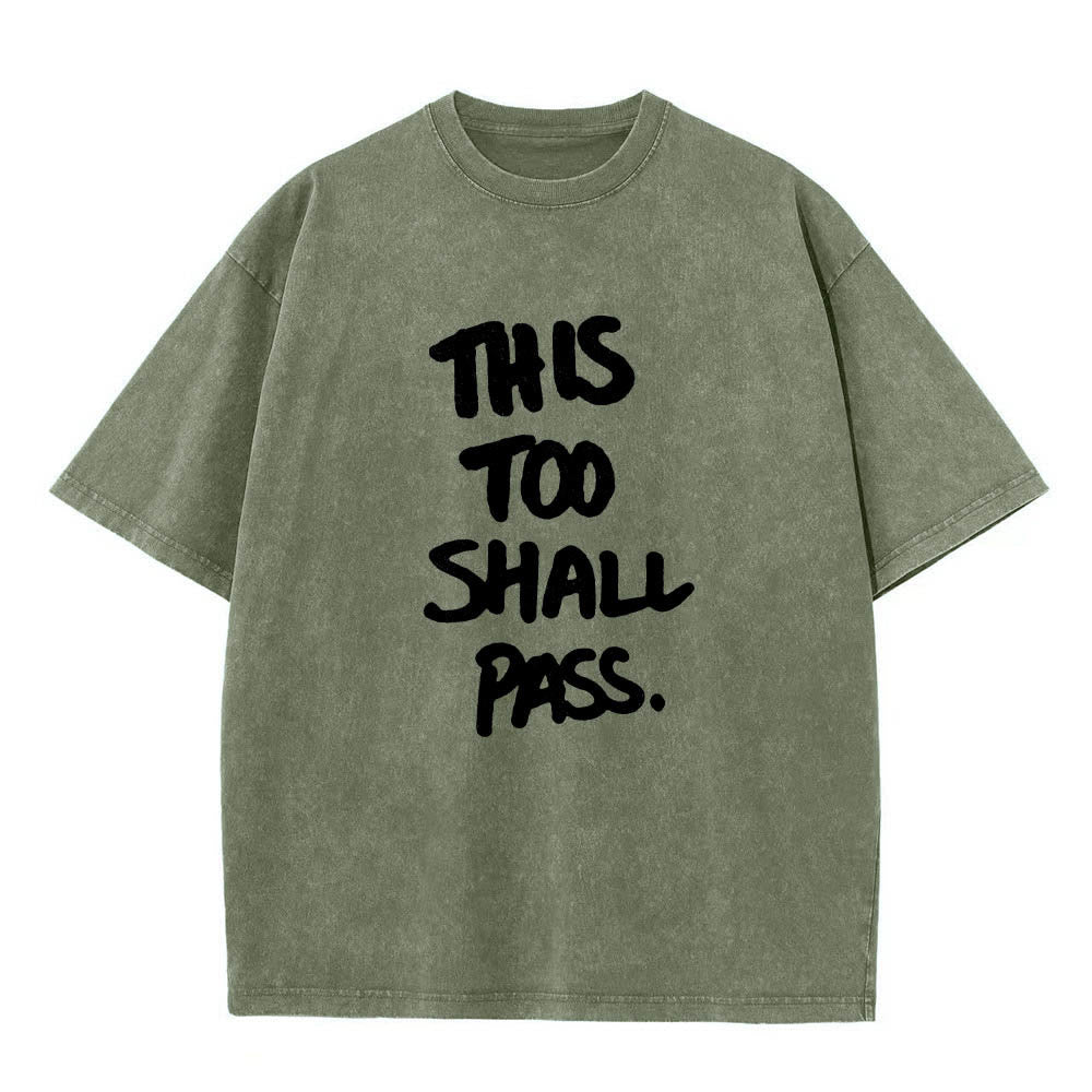 Christianartworkshop T-shirt délavé avec inscription manuscrite verticale « This Too Shall Pass » imprimée sur le devant - Vert armée - 5XL - image 16