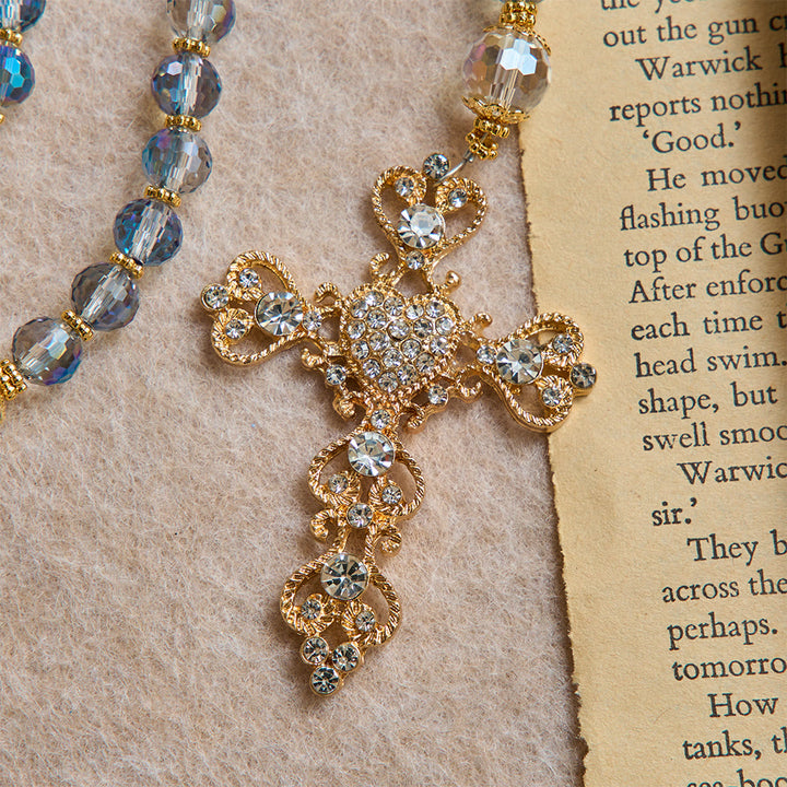 Christianartworkshop Chapelet en perles bleues irisées avec Notre-Dame d'Aparecida et crucifix en strass : chapelet personnalisé avec un nom, souvenir pour la chapelle - image 10