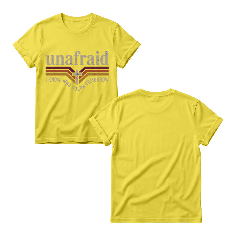 Christianartworkshop T-shirt à col rond pour femme, rayé rétro, avec slogan « Unafraid » et ourlet arrondi. - image 9