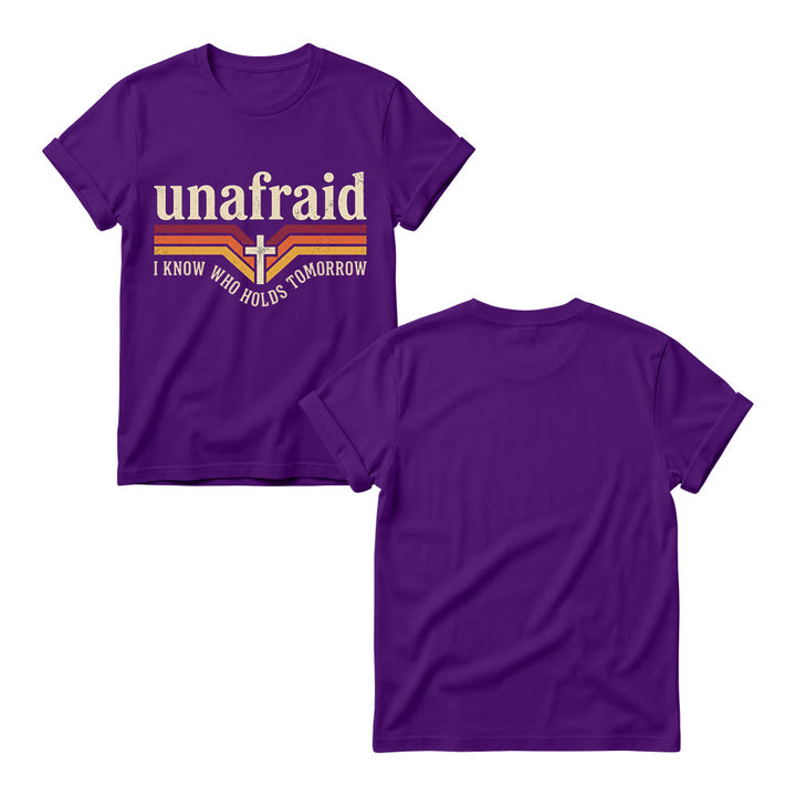 Christianartworkshop T-shirt à col rond pour femme, rayé rétro, avec slogan « Unafraid » et ourlet arrondi. - image 13