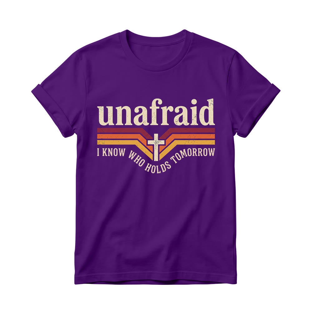 Christianartworkshop T-shirt à col rond pour femme, rayé rétro, avec slogan « Unafraid » et ourlet arrondi. - Violet - 4XL - image 12