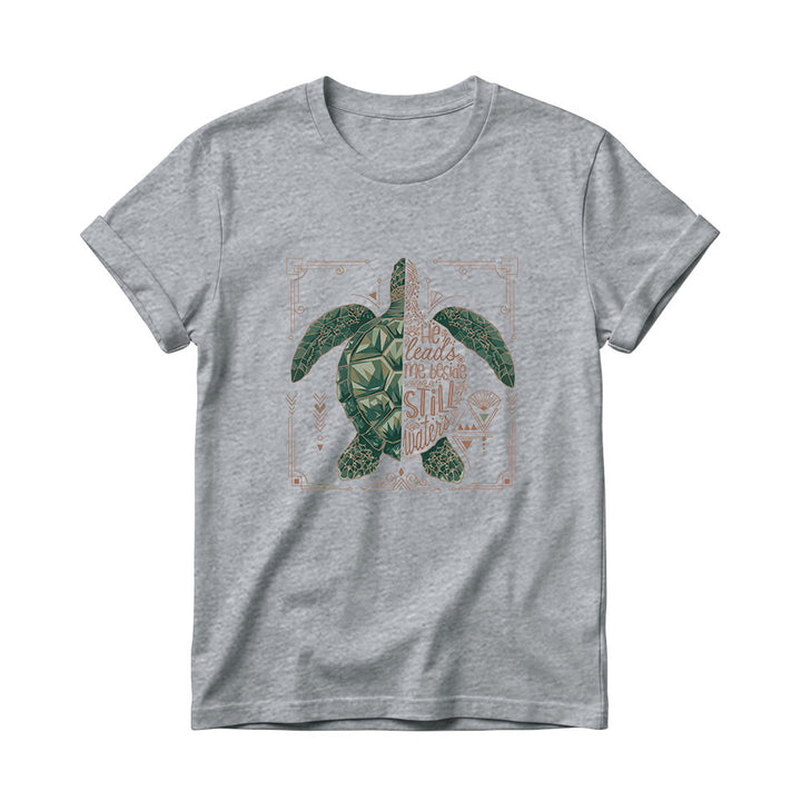 Christianartworkshop T-shirt à col rond pour femme avec bordure ornée d'une tortue marine géométrique fendue et d'une phrase dévotionnelle tirée d'un psaume - Gris - 4XL - image 10