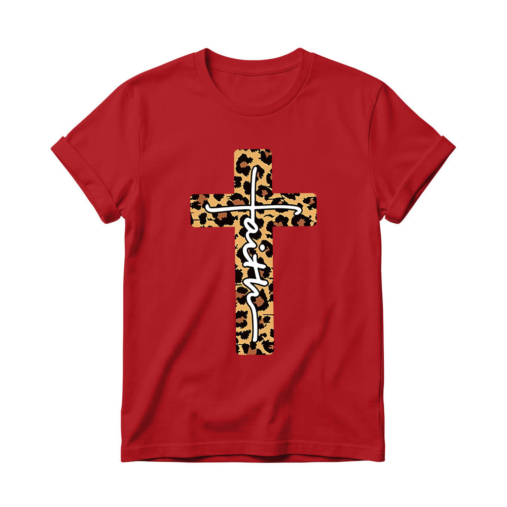 Christianartworkshop T-shirt à col rond pour femme avec imprimé léopard, croix verticale et inscription manuscrite « Foi » à l'intérieur - Rouge - 4XL - image 14