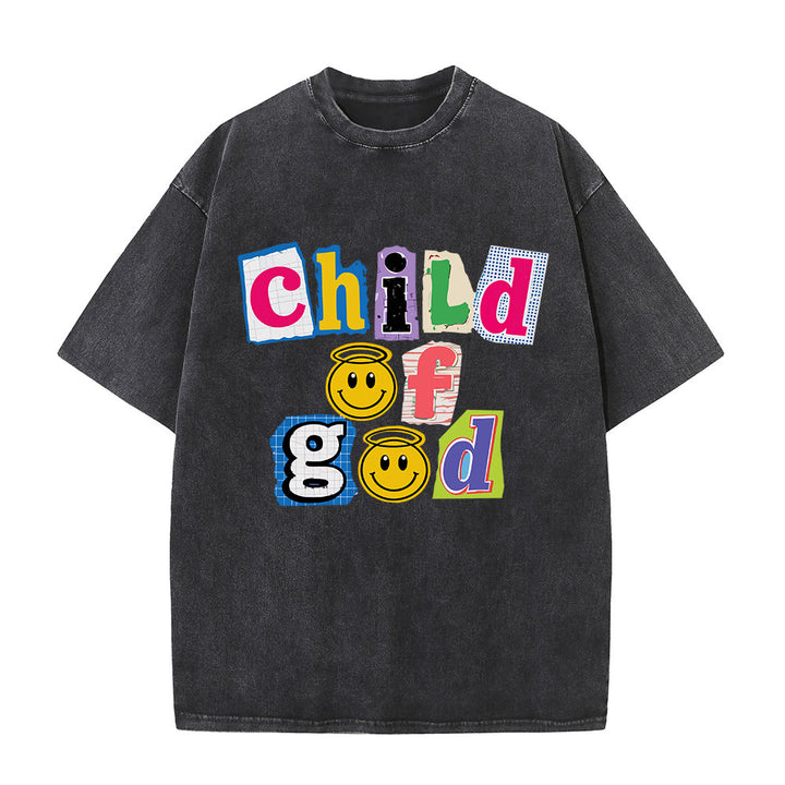 Christianartworkshop T-shirt délavé avec collage découpé, incrustation d'un visage souriant de l'Enfant de Dieu sur le devant et impression lavée - Noir - 5XL - image 0