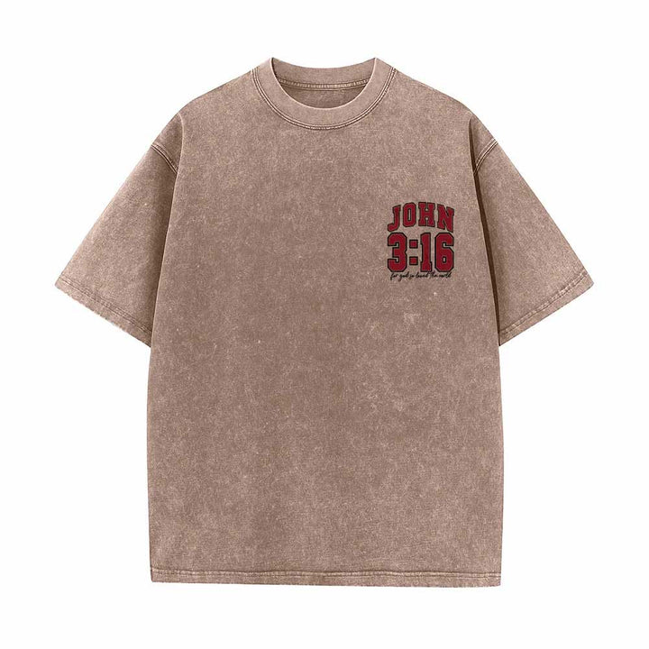 Christianartworkshop T-shirt lavé avec inscription « Jean 3:16 » (Poignée universitaire) au dos et côté poitrine : « Car Dieu a tant aimé le monde ». - image 13