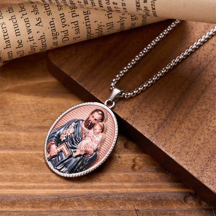 Christianartworkshop Collier pendentif ovale à l'effigie de Saint Joseph : emblème intemporel de la douce protection céleste - image 5
