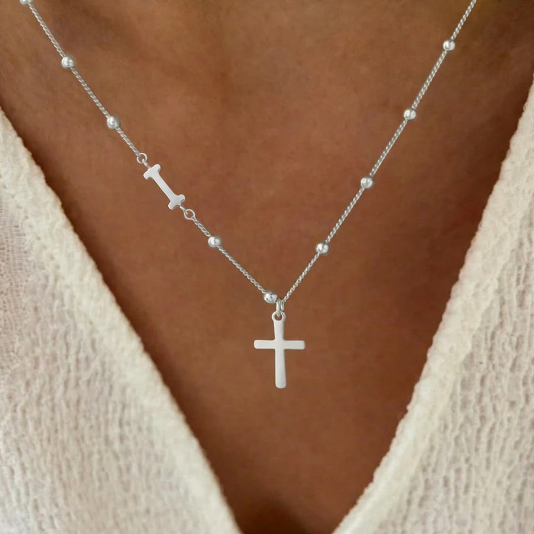 Christianartworkshop Collier pendentif croix avec initiale A-Z personnalisée sur chaîne à perles : emblème intemporel de douce protection céleste - Argent - je - image 35