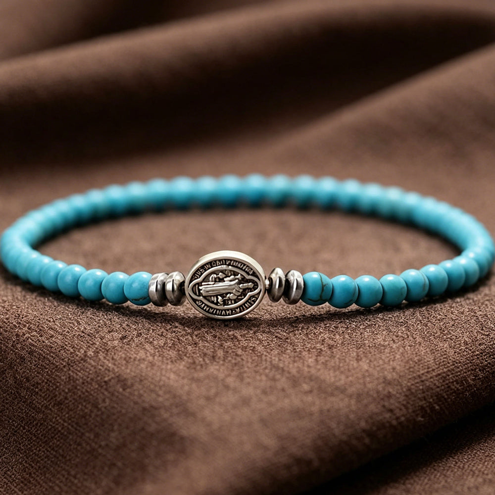 Christianartworkshop Bracelet extensible empilable avec une seule perle en pierre naturelle et médaille de Saint Benoît : emblème intemporel de la douce protection céleste - Turquoise - image 1