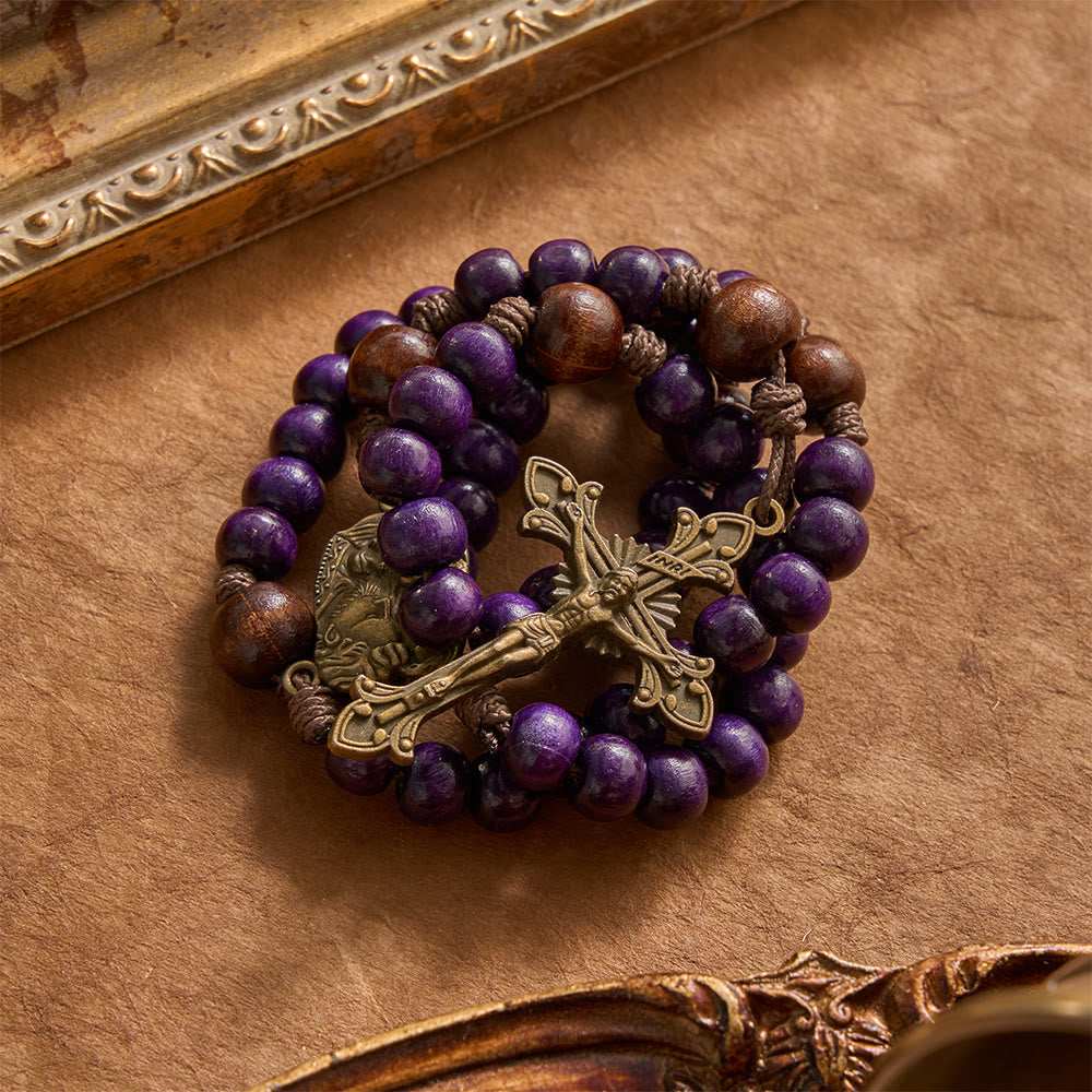 Christianartworkshop Chapelet en bois violet avec crucifix en bronze et médaillon de la Sainte Famille en relief - image 2