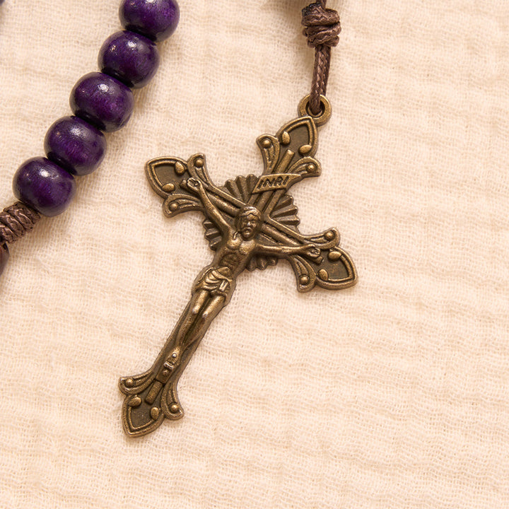 Christianartworkshop Chapelet en bois violet avec crucifix en bronze et médaillon de la Sainte Famille en relief - image 7