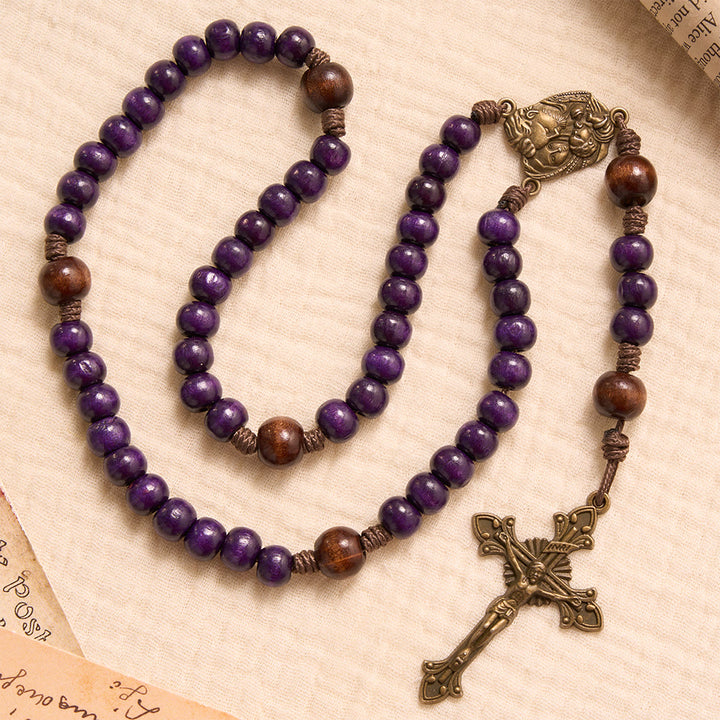 Christianartworkshop Chapelet en bois violet avec crucifix en bronze et médaillon de la Sainte Famille en relief - Chapelet de perles violettes et Sainte Famille - image 0