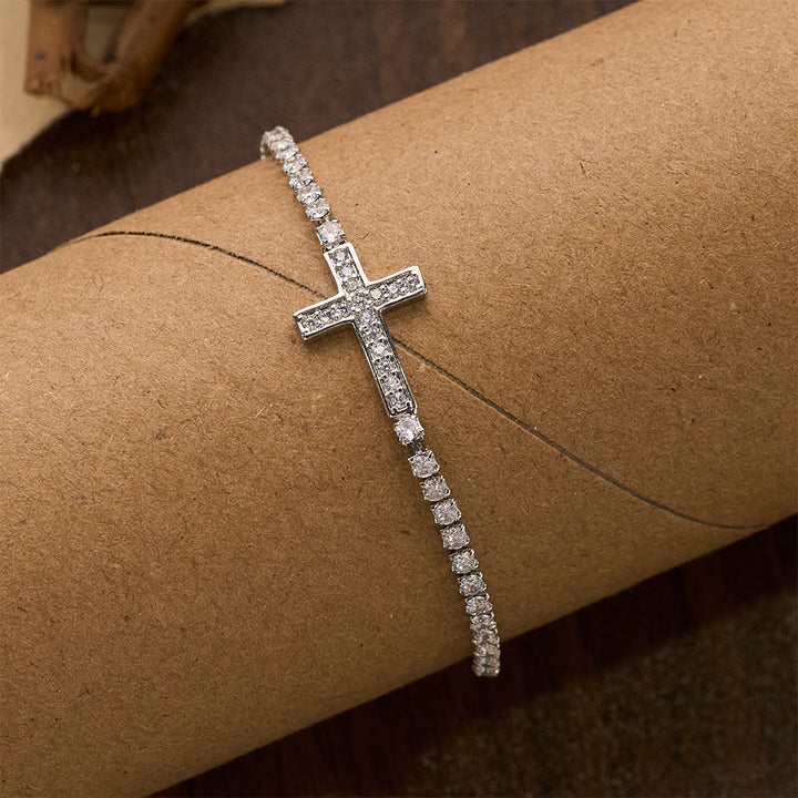 Christianartworkshop Bracelet de tennis ajustable en forme de croix, entièrement pavé de zircon étincelant : emblème de la guidance céleste rayonnante - image 4