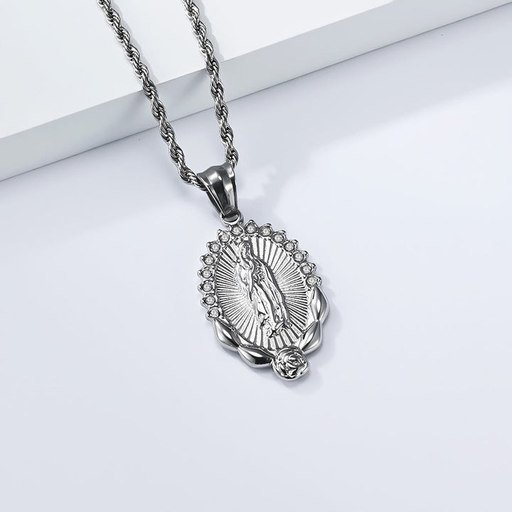 Christianartworkshop Collier en zircon lumineux Notre-Dame Rose Corde : Symbole de la bienveillance divine - image 5