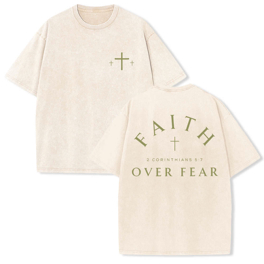 Christianartworkshop T-shirt délavé imprimé recto verso avec une croix et une lettre biblique signifiant « La foi plutôt que la peur » - Beige - 5XL - image 21