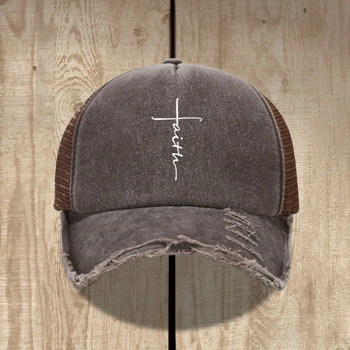 Christianartworkshop Chapeau à imprimé croix de la foi vieillie en lettres cursives - Café - image 4