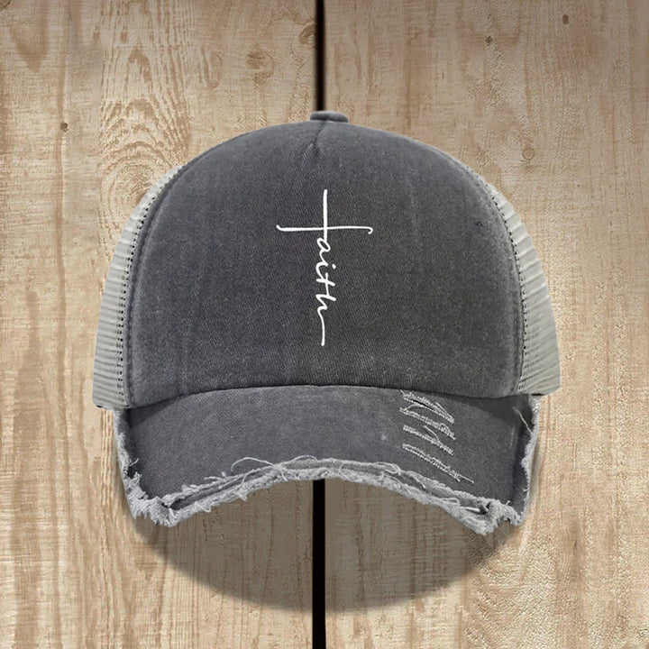 Christianartworkshop Chapeau à imprimé croix de la foi vieillie en lettres cursives - Gris - image 1