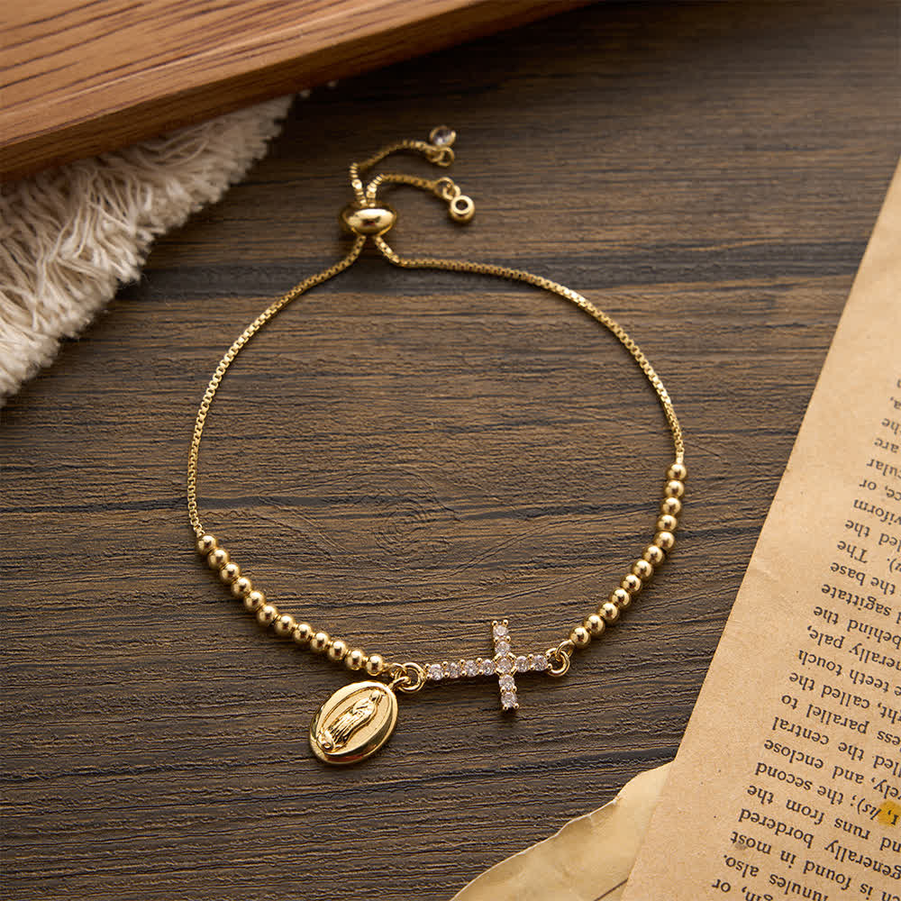 Christianartworkshop Bracelet ajustable à perles dorées miniatures avec croix pavée de zircon et médaillon de Notre-Dame et Saint Benoît - Notre Dame - image 2