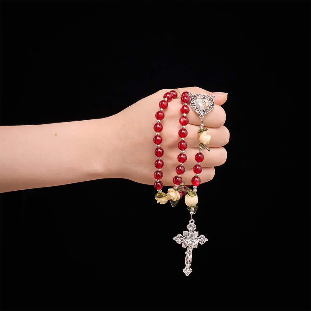 Christianartworkshop Chapelet de la Divine Miséricorde en perles de résine rouge avec breloques en forme de feuille de rose crème et crucifix vintage - image 1