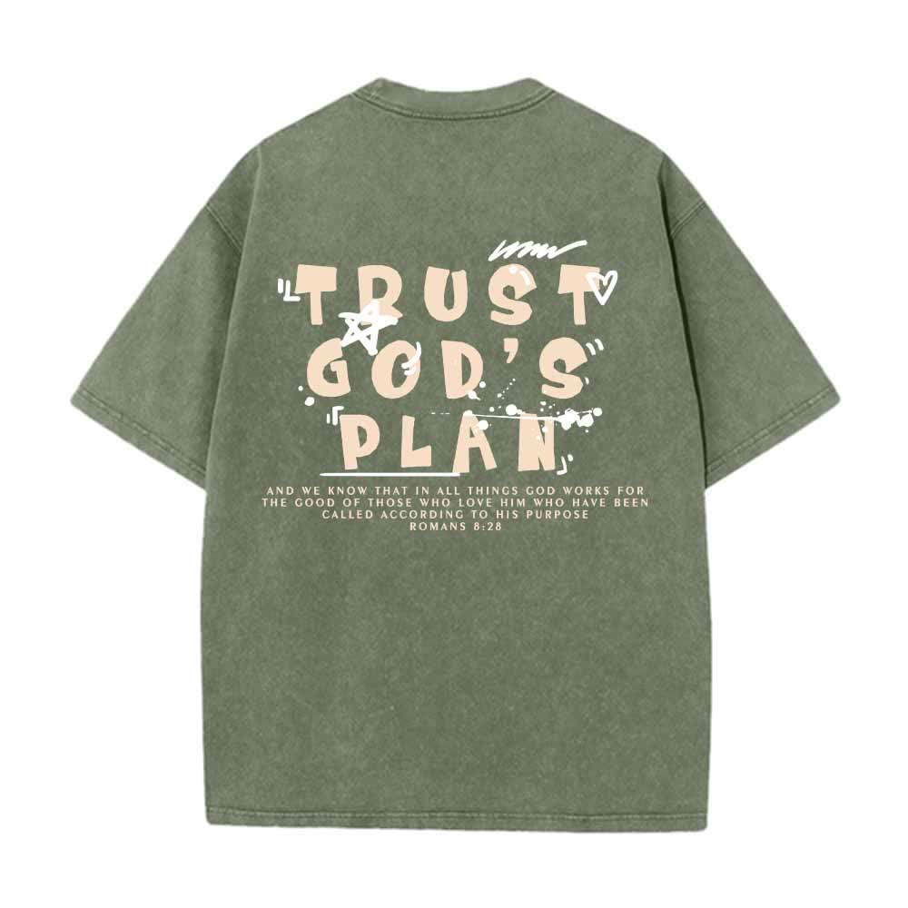 Christianartworkshop T-shirt délavé double face avec inscription « Faites confiance au plan de Dieu » en police graffiti, mini-impression recto, grand texte verso, Romains 8:28 - image 16