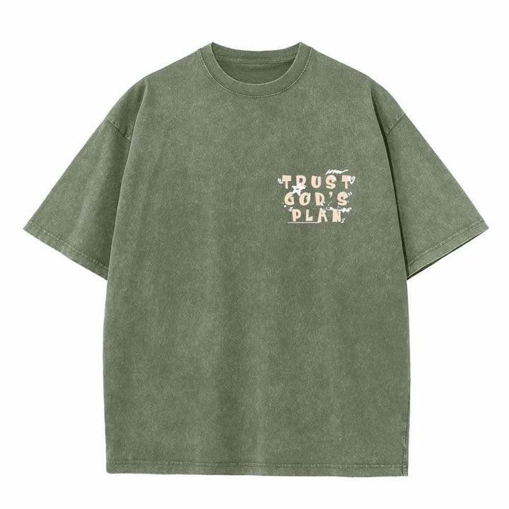 Christianartworkshop T-shirt délavé double face avec inscription « Faites confiance au plan de Dieu » en police graffiti, mini-impression recto, grand texte verso, Romains 8:28 - image 17