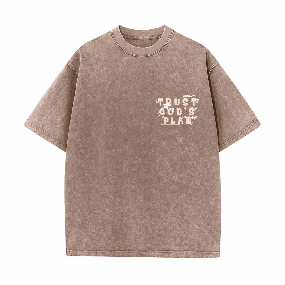 Christianartworkshop T-shirt délavé double face avec inscription « Faites confiance au plan de Dieu » en police graffiti, mini-impression recto, grand texte verso, Romains 8:28 - image 23