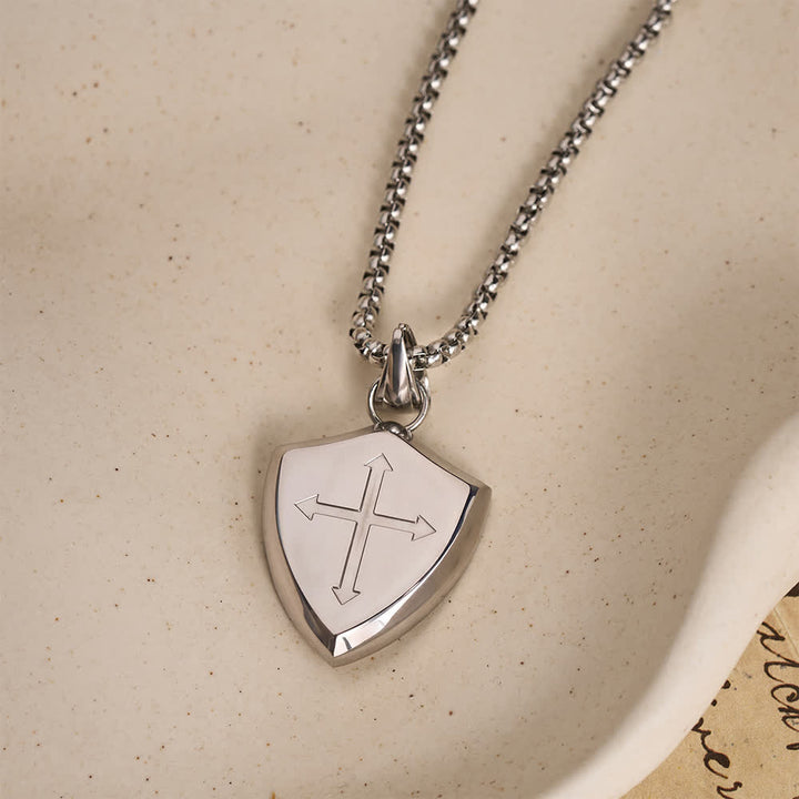 Collier à maillons carrés Christianartworkshop avec pendentif croix double face en strass, gravé de l'Amour de Dieu (Josué 1, verset 9) : emblème intemporel de la douce protection céleste. - Argent - image 3