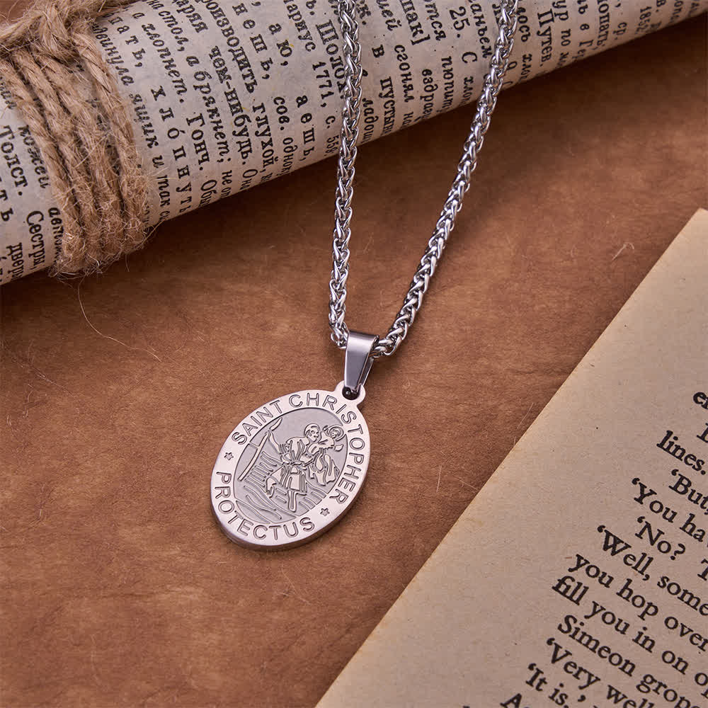 Christianartworkshop Collier avec médaille ovale gravée de Saint Christophe et chaîne en blé : emblème intemporel de la douce protection céleste - Acier - image 6