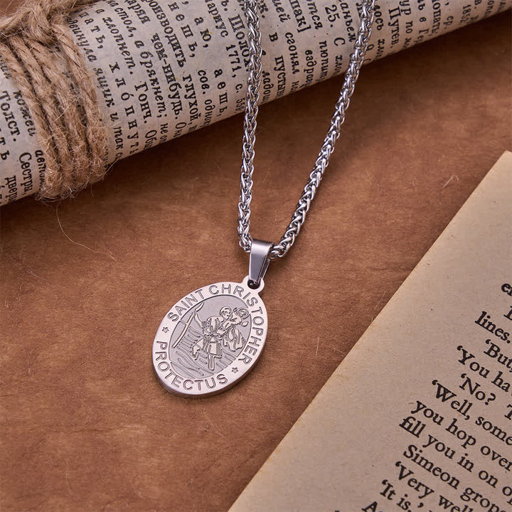 Christianartworkshop Collier avec médaille ovale gravée de Saint Christophe et chaîne en blé : emblème intemporel de la douce protection céleste - Acier - image 6