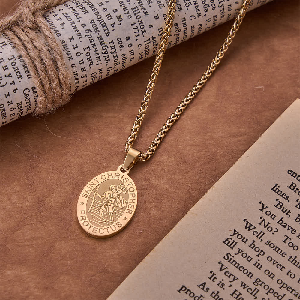 Christianartworkshop Collier avec médaille ovale gravée de Saint Christophe et chaîne en blé : emblème intemporel de la douce protection céleste - Doré - image 3