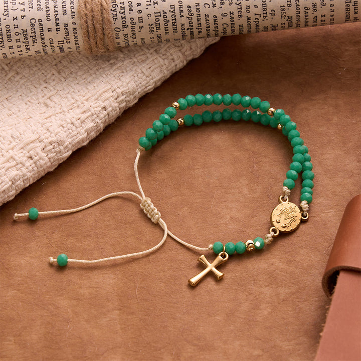 Christianartworkshop Bracelet chapelet noué en perles de cristal à facettes avec breloque croix : emblème de douces bénédictions célestes - image 5