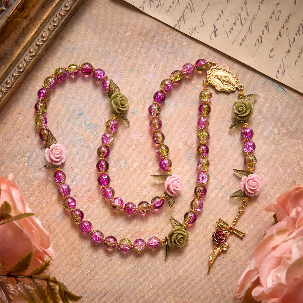 Christianartworkshop Chapelet en perles de verre craquelé rose et vert à facettes, motif rose et croix de la Vierge Marie - image 4