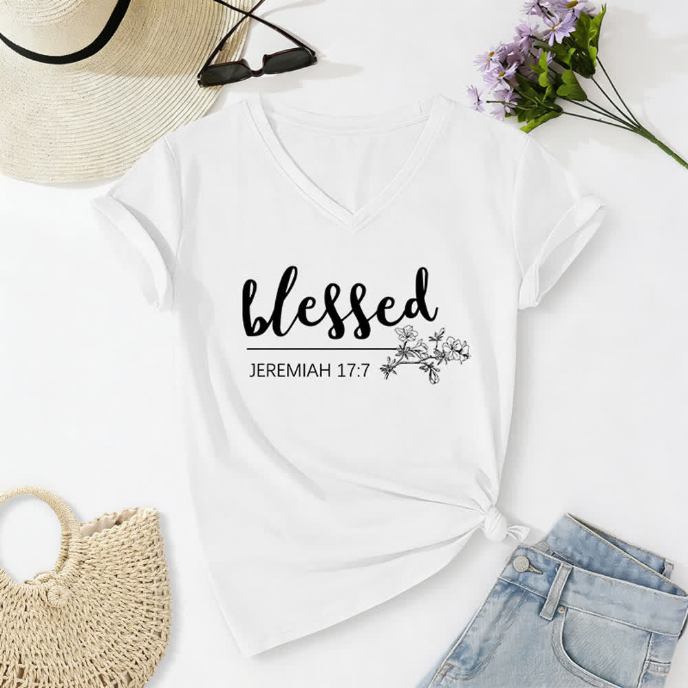 Christianartworkshop T-shirt à col en V bleu marine à motif floral « Jérémie 17:7 » pour femme - Blanc - 2XL - image 4