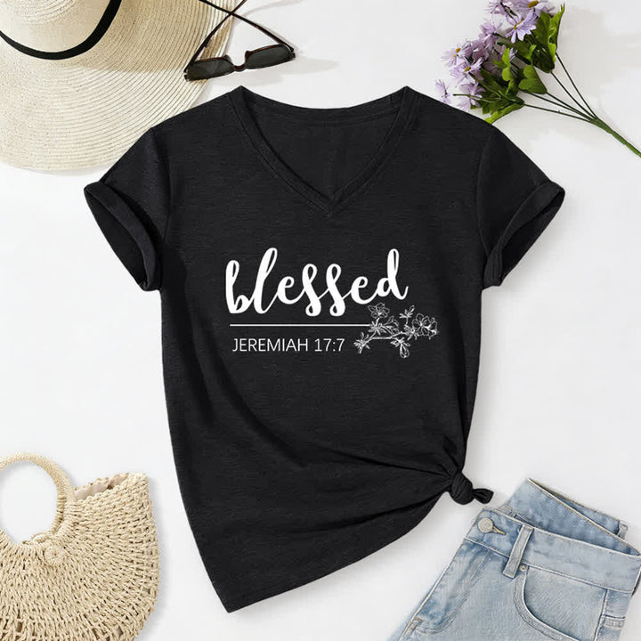 Christianartworkshop T-shirt à col en V bleu marine à motif floral « Jérémie 17:7 » pour femme - Noir - 2XL - image 12