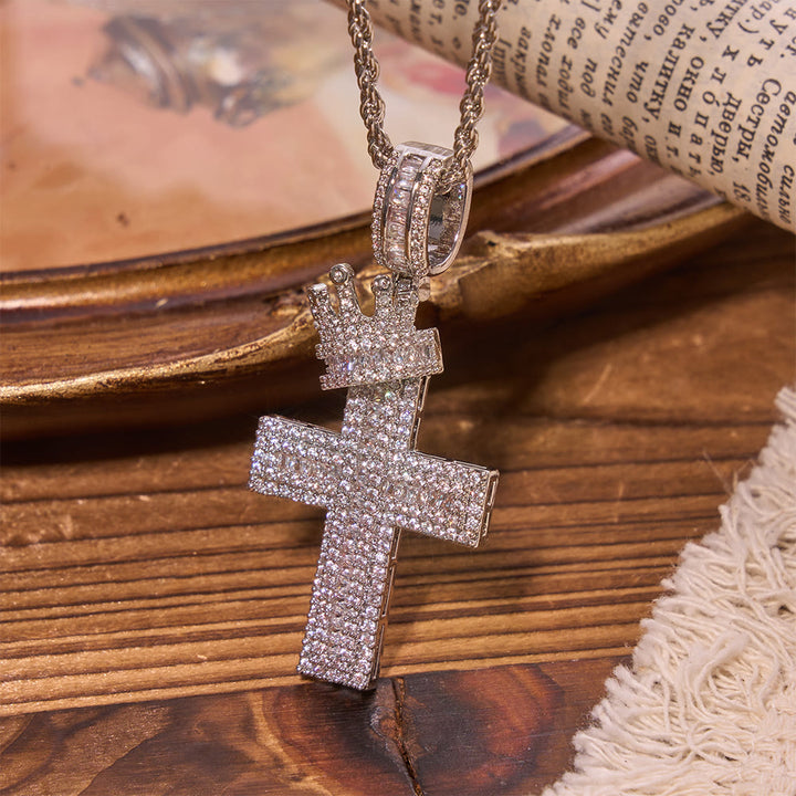 Christianartworkshop Collier pendentif croix à couronne sertie de diamants : emblème de la bénédiction du souverain céleste - image 4