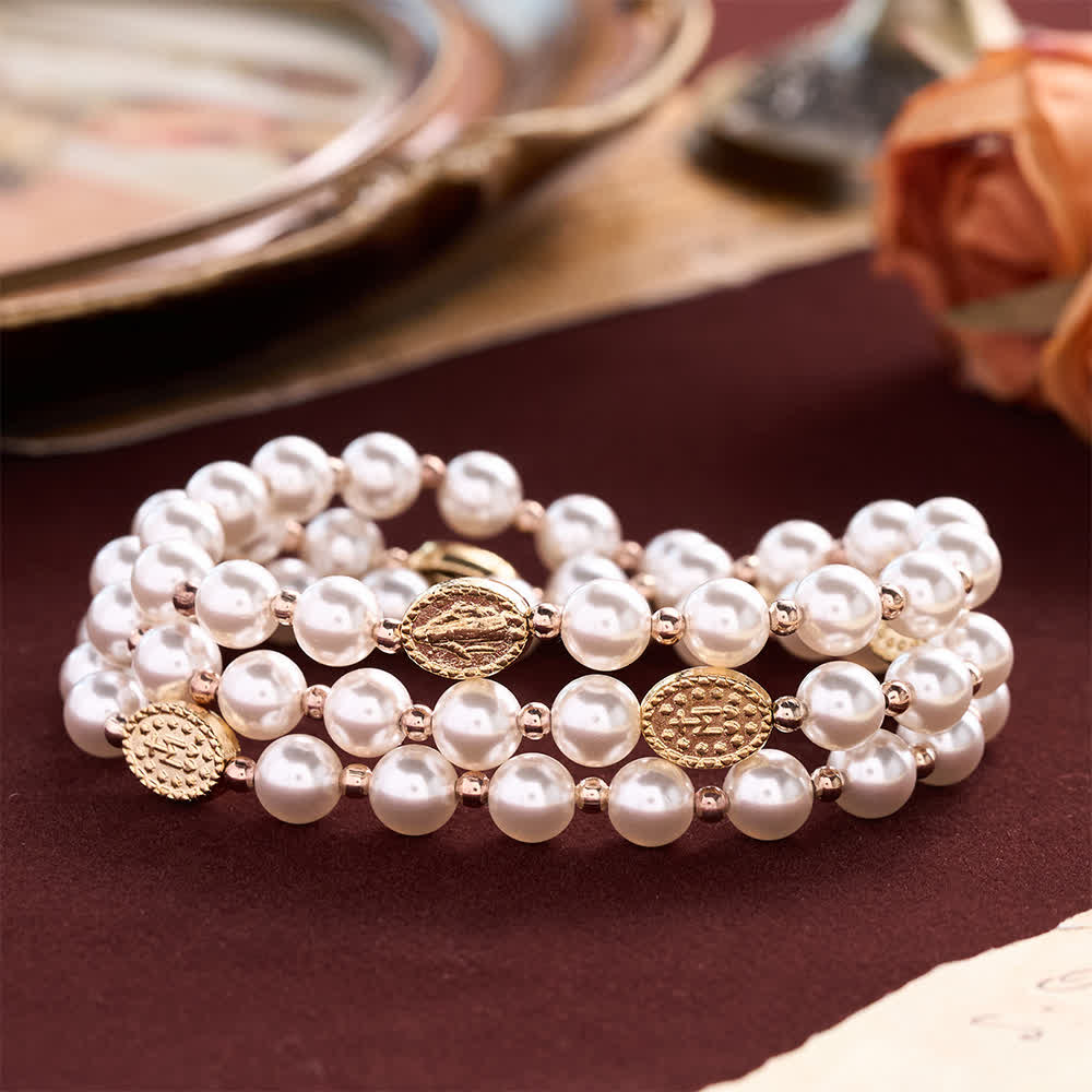 Christianartworkshop Chapelet à plusieurs anneaux de perles avec médaille Notre-Dame en relief : emblème de la douce miséricorde céleste - Bracelet chapelet en perles - image 0