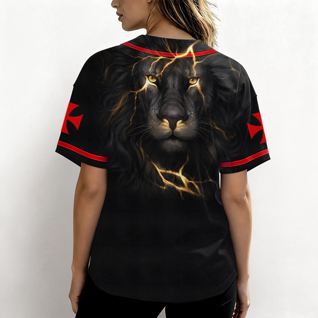 Christianartworkshop Maillot de baseball boutonné avec emblème vertical Jésus clou croix et éclair au dos, portrait du Lion de Juda et du Lion de Juda. - image 6