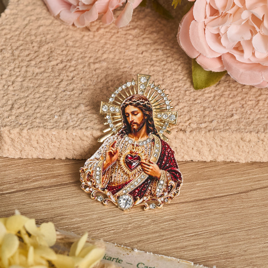Christianartworkshop Broche détaillée en alliage de zinc représentant une sainte figure : symbole de calme et de grâce éternelle - Jésus - image 0