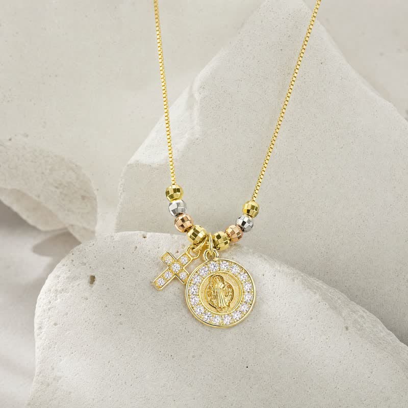 Collier pendentif croix de Saint Benoît en perles mixtes, Christianartworkshop : symbole de protection sacrée éternelle - image 9